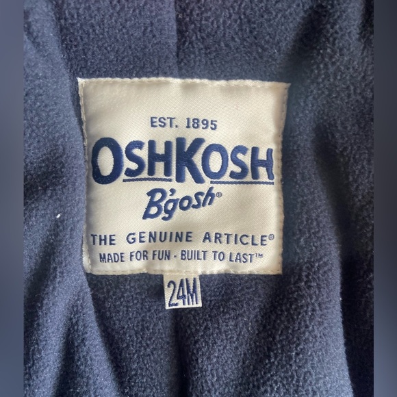 Oshkosh two piece snowsuit size 24‎ months - Picture 2 of 3